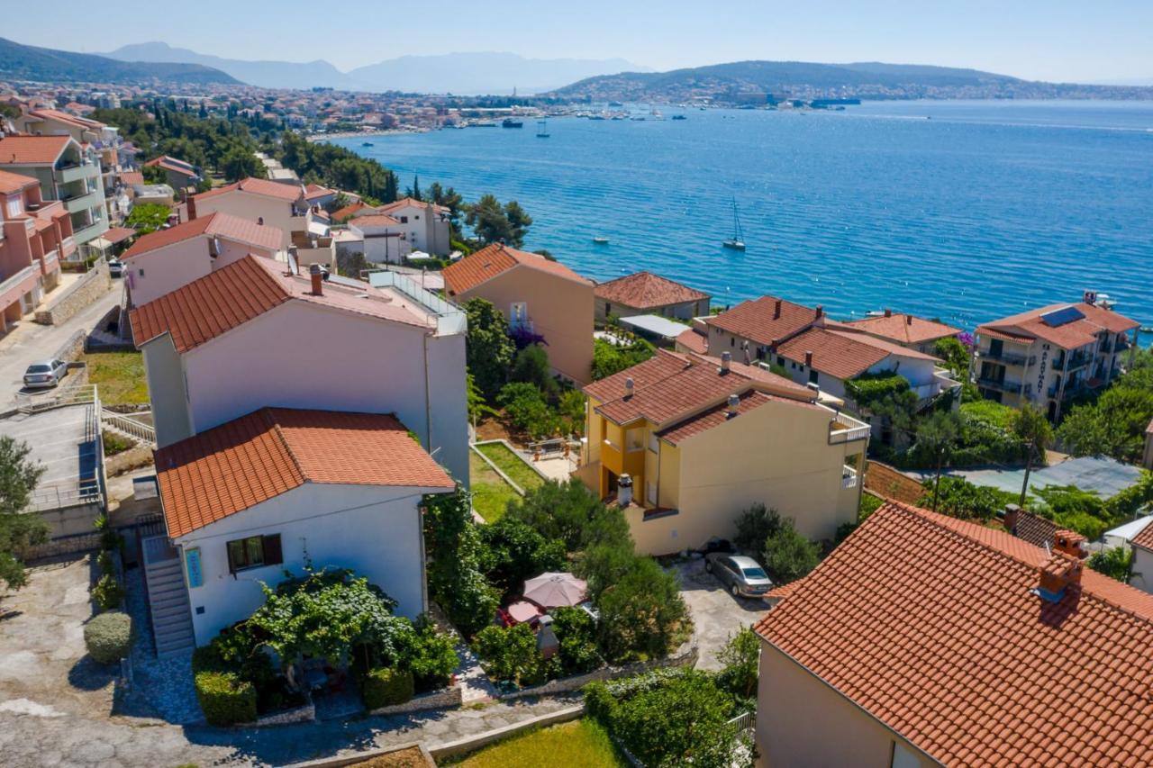 Vesna&Ivan Trogir Ngoại thất bức ảnh