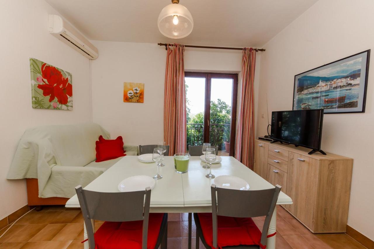 Vesna&Ivan Trogir Ngoại thất bức ảnh